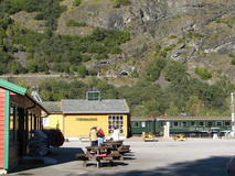 2124.JPG